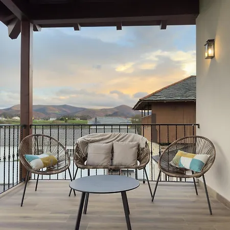 Апартаменты La Quintana De Figares